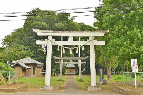 cm-長井戸香取神社-01