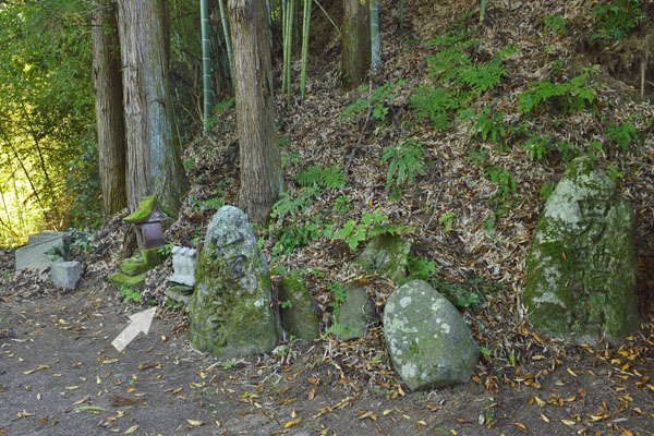 熊野神社石像-見出_01