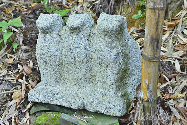 熊野神社石像-見出_05