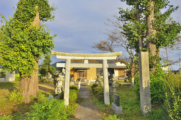 高龗神社石像-見出_01